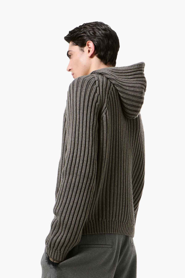 Level Hood