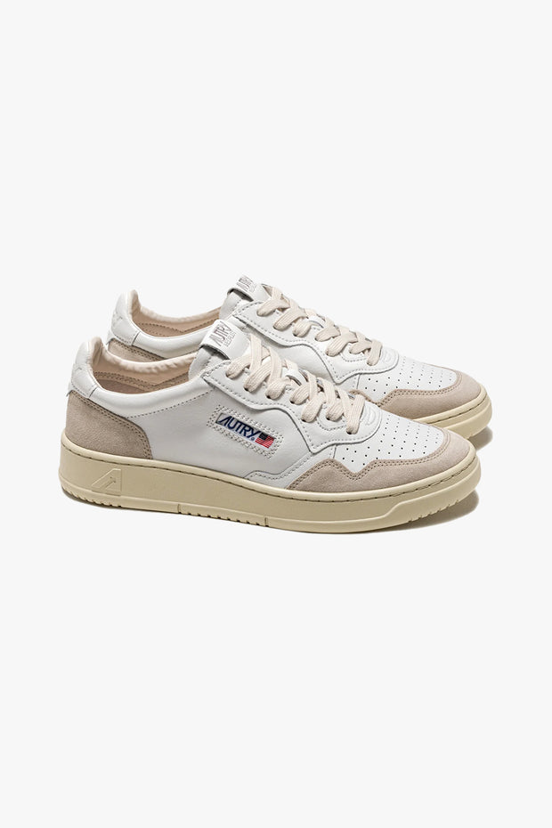 MEDALIST LOW LEATHER AND SUEDE SNEAKERS