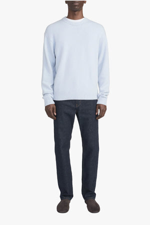 THE STRAIGHT JEAN