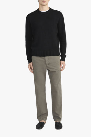 THE STRAIGHT CHINO