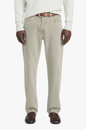 THE RELAXED JEAN