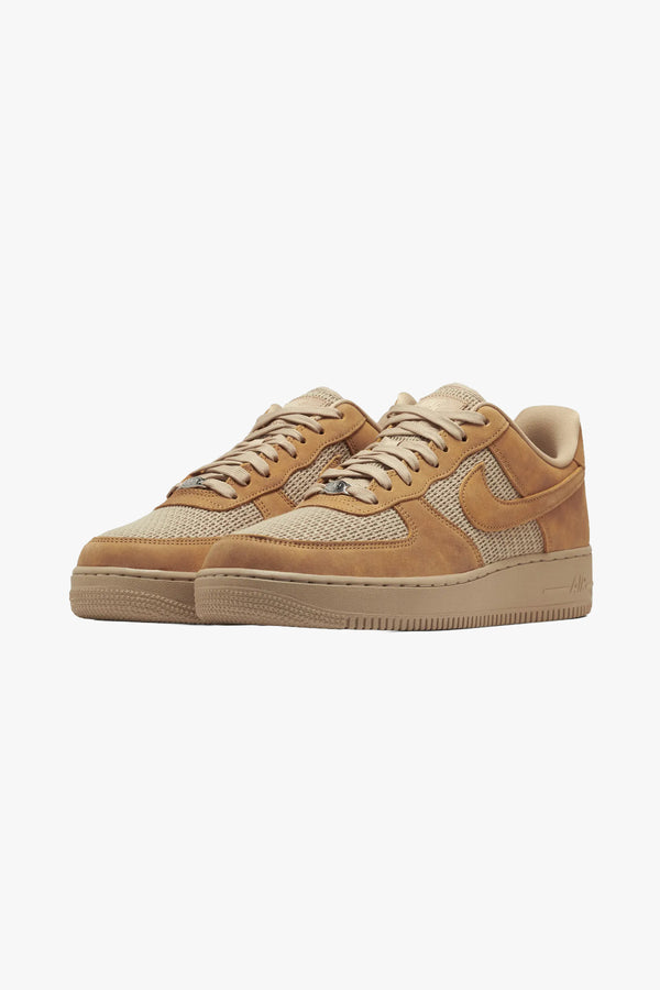 Nike Air Force 1 '07 LV8