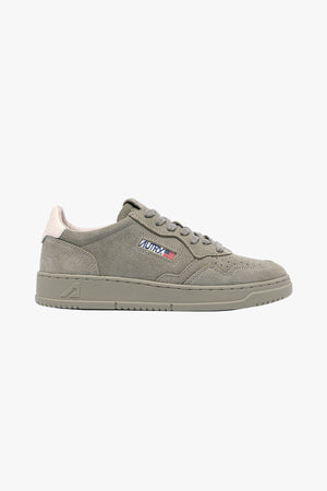 Medalist Low Suede/Leather