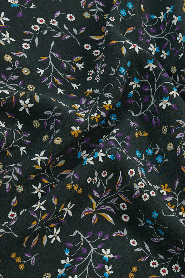 All over Floral Pocket Square