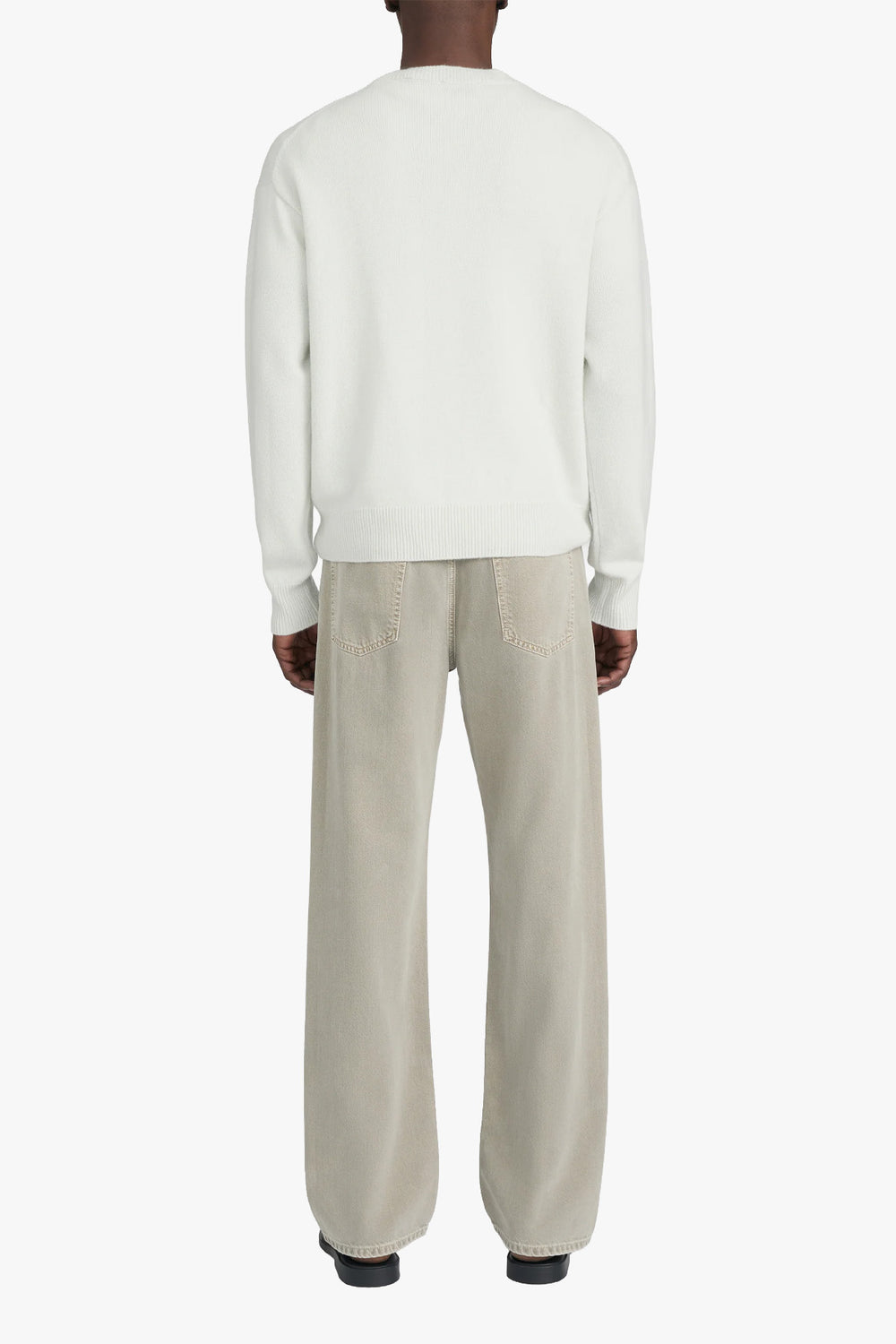 THE RELAXED JEAN