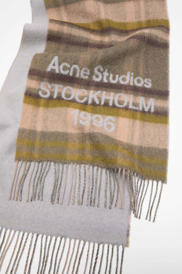 Check Logo Scarf