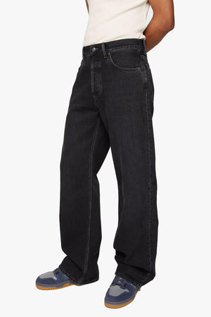 ACNE STUDIOS 2021M VINTAGE BLACK JEANS