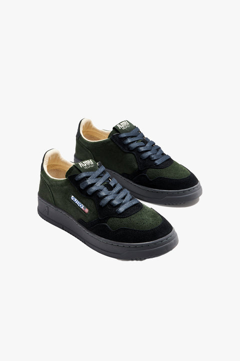 Medalist Low Suede Sneakers