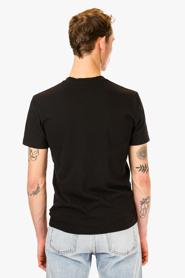 V-neck T-shirt